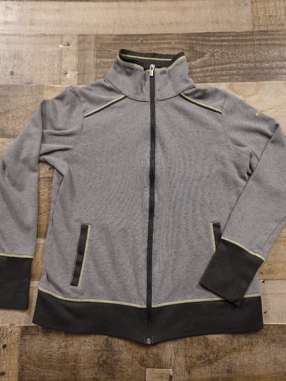 Columbia Omni-Wick Full Zip Jacket Women’s‎ Medium Gray Athletic Stretch